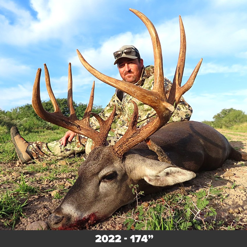 South Texas Trophy Deer Hunting